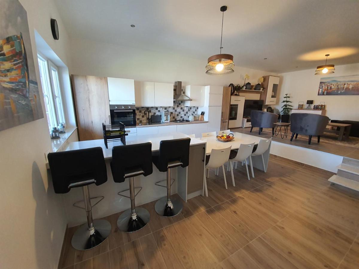 La Dolce Vita Apartment Posedarje Ngoại thất bức ảnh